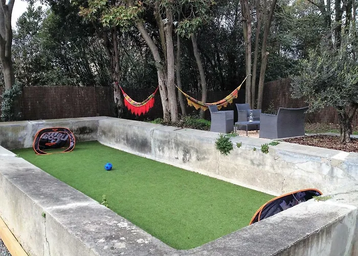 Au Vieux Lavoir Avec Parking Prive, Jardin , Climatisation, A 500 M De La Cite Carcassonne